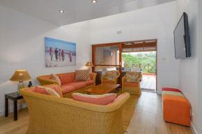 San Lameer Villa 2535 - Three bedroom Superior - 6 pax - The Official Villa Rental Agency of the Estate